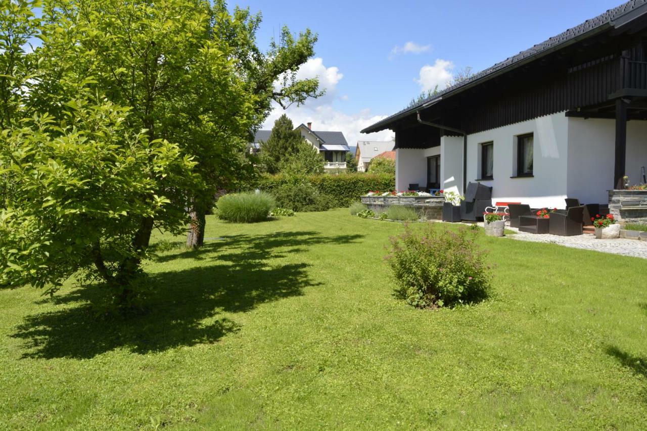 Vila Laura Bled Exteriör bild