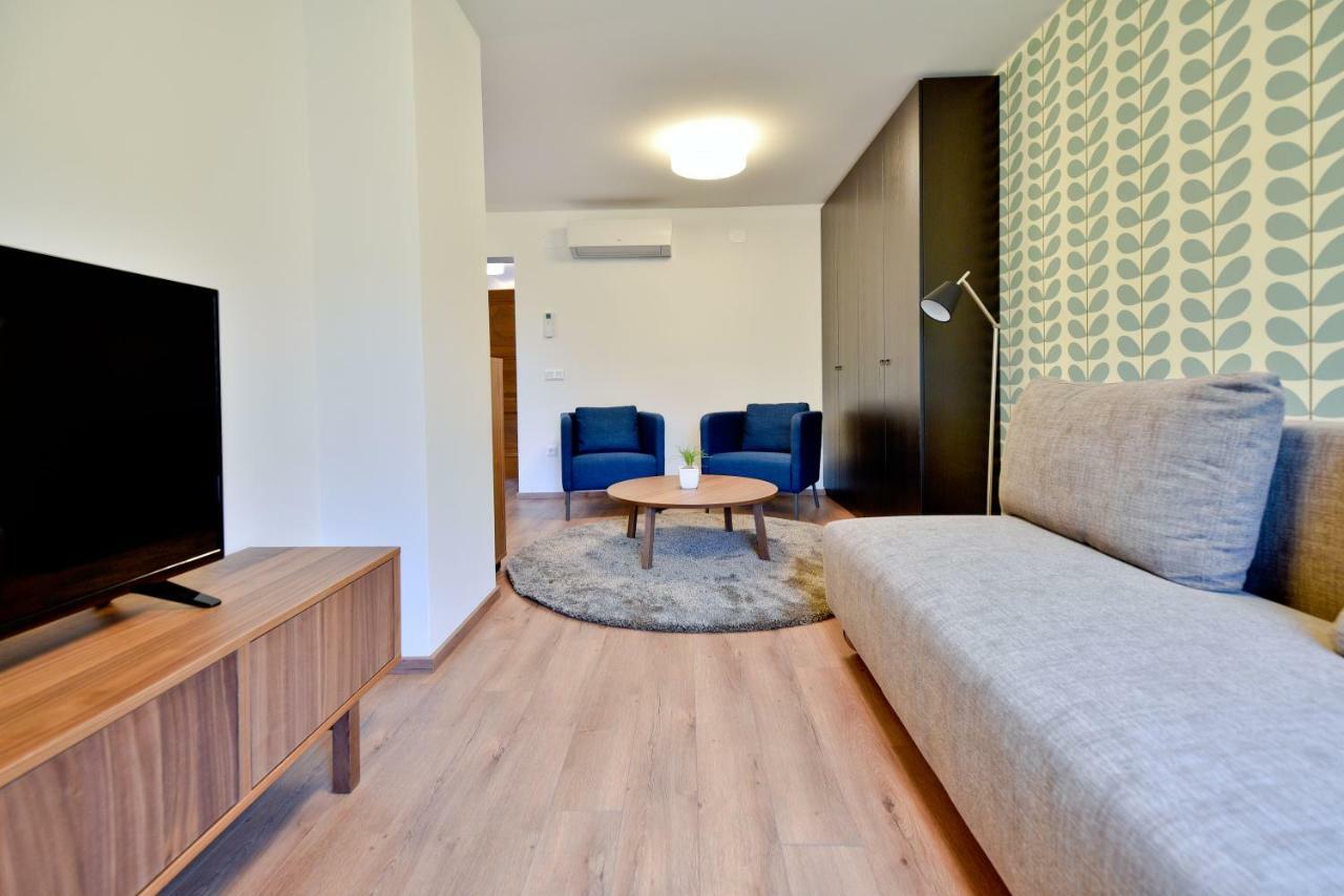 Vila Laura Bled Exteriör bild
